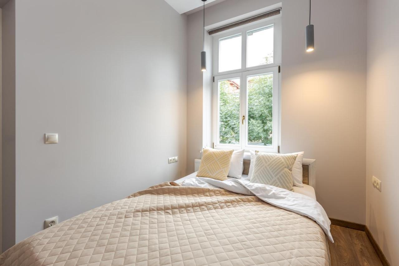 Inshiapartments On Kovzhuna Str Львов Экстерьер фото